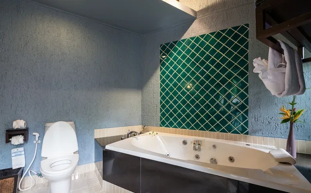 Private, Cottage, King Bed, Peace Laguna Resort and Spa 3/3