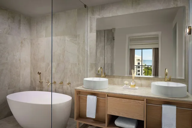 1 Bedroom, Executive, Suite, Double Bed, Partial Ocean View, Balcony, The Ritz Carlton Key Biscayne 10/10
