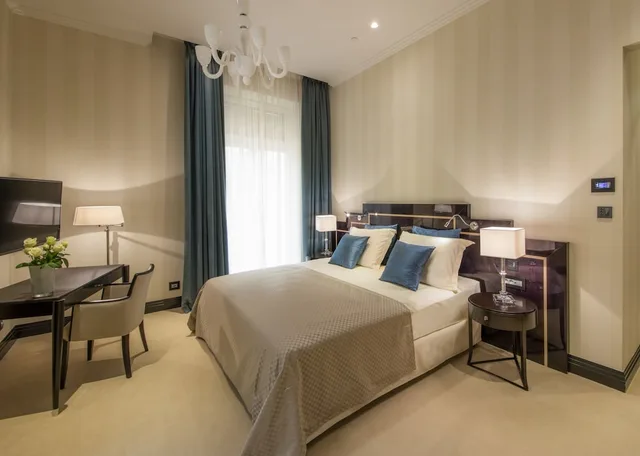 Augusta, Suite, King Bed, Sea View، Boutique Hotel Alhambra 2/4