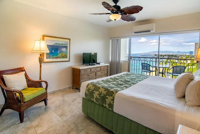 2 Bedrooms, Condo, King and Twin Beds, Ocean View, 2 Bathrooms, Sofa, Waikiki Shore by OUTRIGGER 1/6