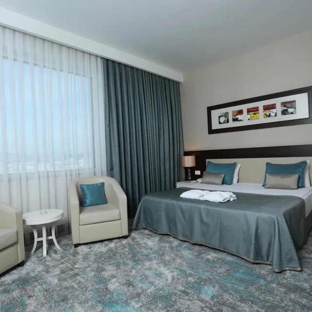 جناح جونيور، Baia Hotel Bursa 5/10