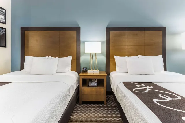 غرفة بسريرين كوين، La Quinta Inn Suites By Wyndham Chicago Downtown 3/10