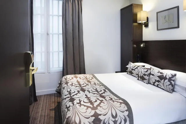 غرفة عائلية، Hotel Paris Louvre Opera 3/4