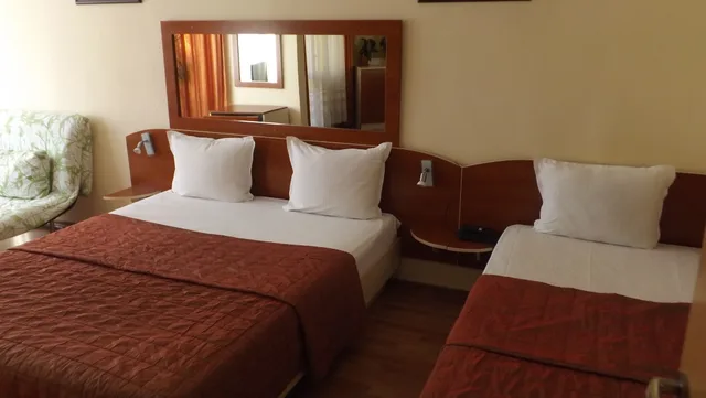 Family, Palitra Family Hotel 2/7