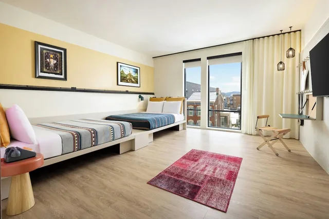غرفة بسريرين كوين، Moxy Allentown Downtown 1/6