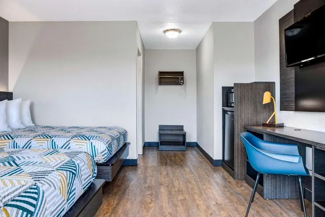 2 Full Beds - Non-Smoking, Micfridge، Motel6 Carson City, NV 3/5