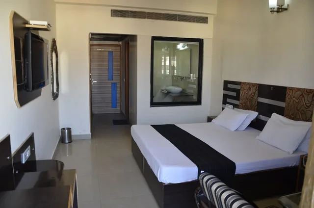 Super, Deluxe, Double Bed، Hotel Citi Heights 9/10