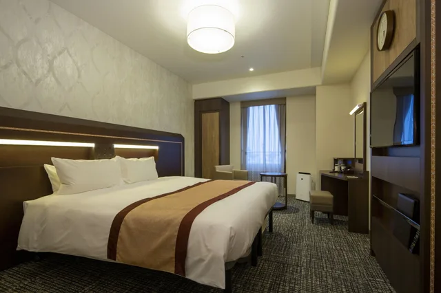 غرفة بسرير كينج، Hotel Monterey Fukuoka 4/6