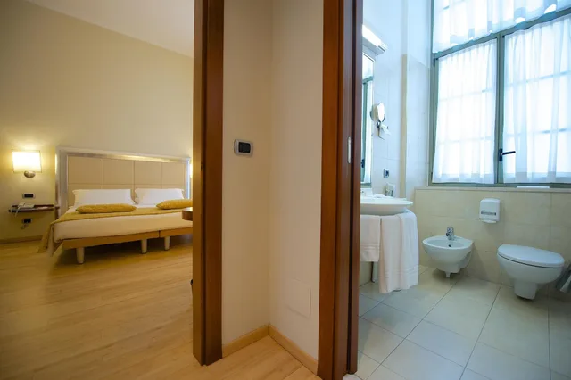 Standard, Multiple Beds، Best Western Crystal Palace Hotel 7/7