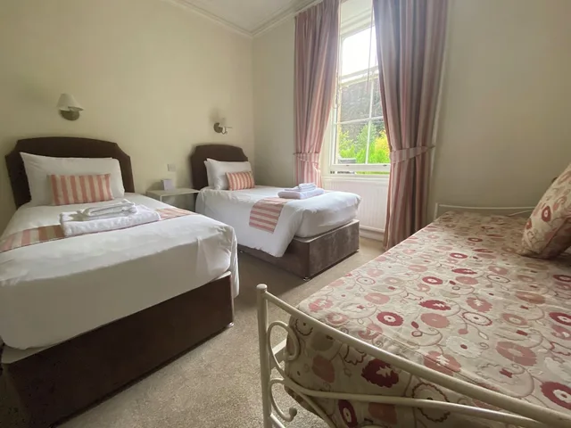 غرفة بسريرين منفصلين، Lubnaig Guest House 3/5