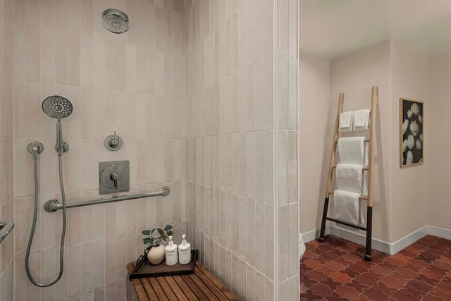 Park, Superior, Suite, 2 Double Beds, Sofa, Accessible، Paso Robles Inn 2/2