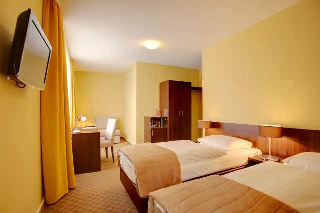 غرفة كومفورت بسرير مزدوج أو سريرين منفصلين، Hotel Mercedes 1/5