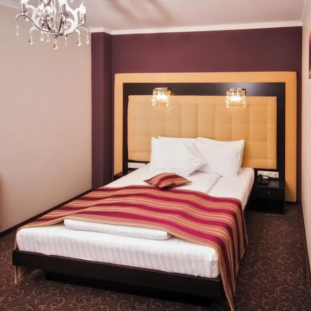 Suite, Hotel Ozana 2/5