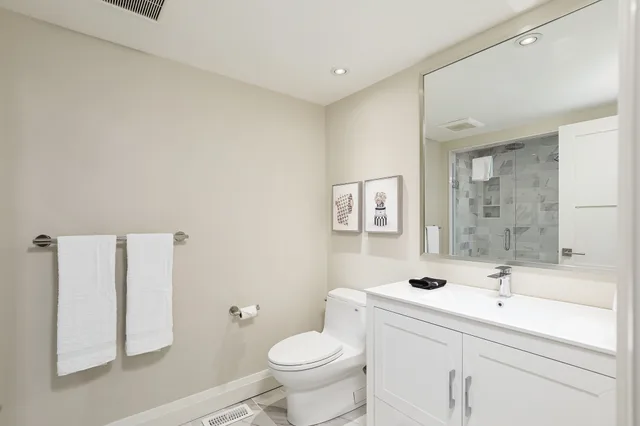 شقة سكنية فاخرة بسرير كينج وسرير بطابقين بـ3 غرف نوم مع سرير سحّاب إضافي، The Lodges At Blue Mountain Sierra Lane Condos 8/10