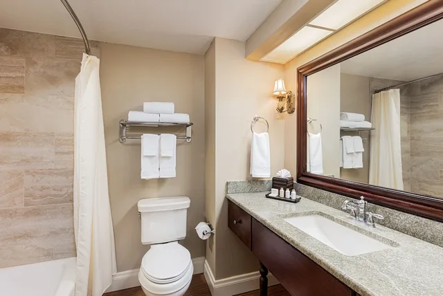 غرفة قياسية بسريرين كوين، The Waterfront Inn 4/9
