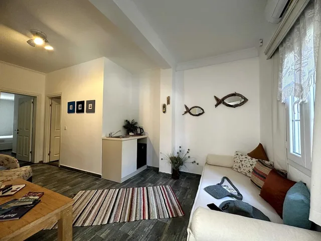 غرفة غراند رباعية بسرير كوين وسريرين منفصلين، Kefi Beach And Suites 2/10