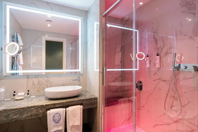 غرفة ديلوكس عائلية بسريرين مزدوجين مع أريكة، Rivoli Boutique Hotel 10/10