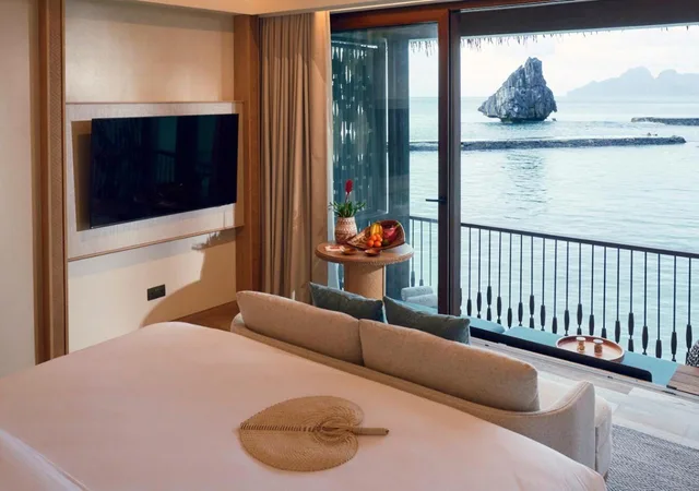Water Villa, El Nido Resorts Lagen Island 1/2
