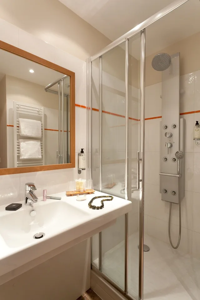 غرفة سوبيريور بسرير كوين بشرفة، Best Western Plus Loree Paris Sud 5/6
