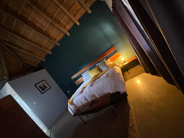 جناح فاخر، Klein Karoo Game Lodge 4/8