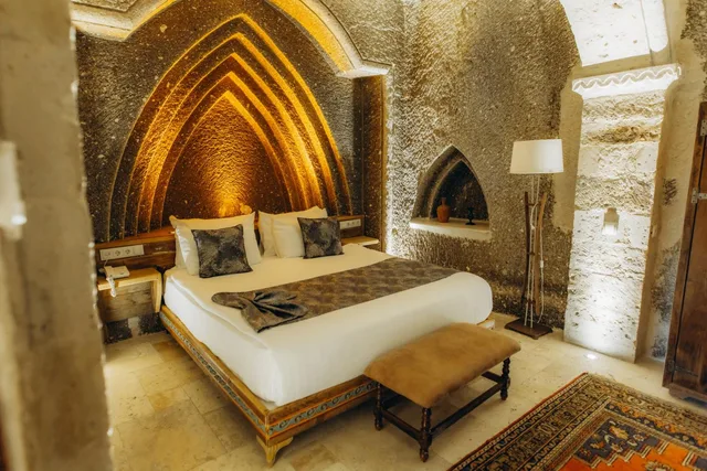 جناح سوبيريور بسرير كوين، Sah Saray Cave Suites Halal Hotel 1/2