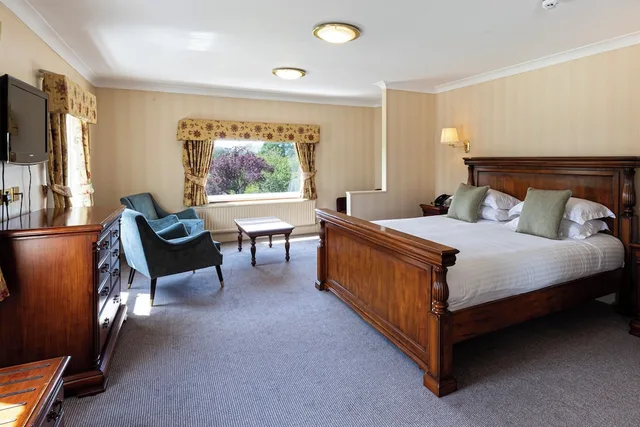 جناح بسرير مزدوج، Lake District Castle Inn 3/7