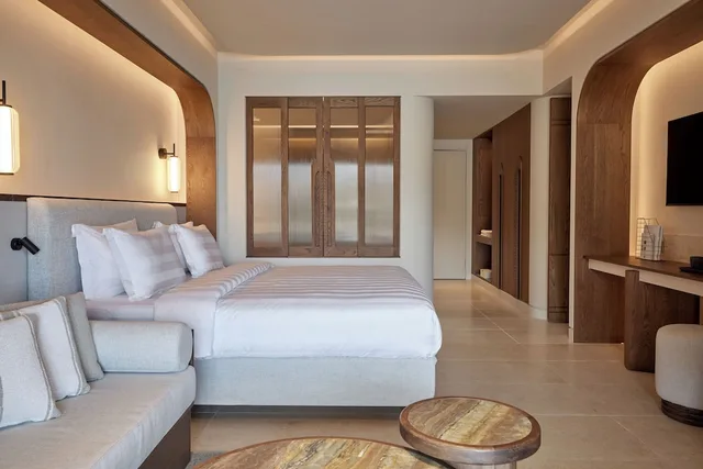 Collection, Junior Suite, King Bed, Sea View, Sofa, Private Pool، Daios Cove 1/5