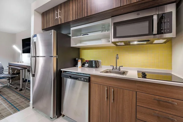 Suite, 2 Queen Beds, Sofa, MainStay Suites Georgetown Lexington North 6/6