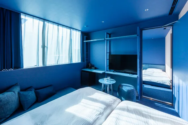 Connecting, Blue, 4 Beds، Toggle Hotel Suidobashi TOKYO 2/2