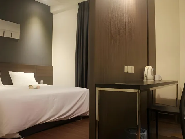 Soho, King Bed، Fuller Hotel 1/2