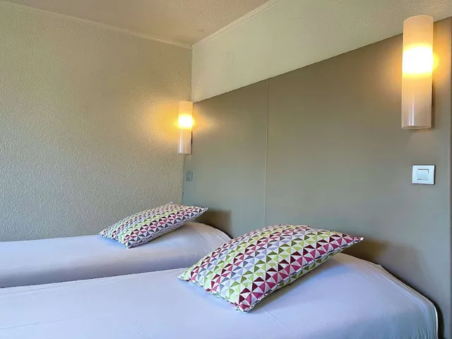 غرفة قياسية بسريرين منفصلين، CAMPANILE ARRAS - SAINT NICOLAS 3/8
