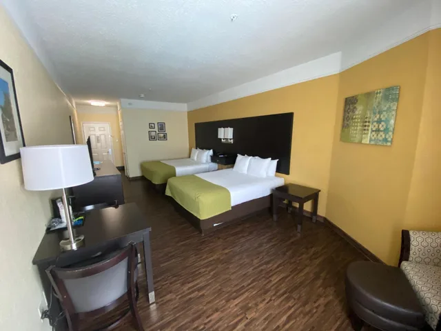 غرفة بسريرين كوين لذوي الإعاقة، Galveston Beach Hotel 9/10