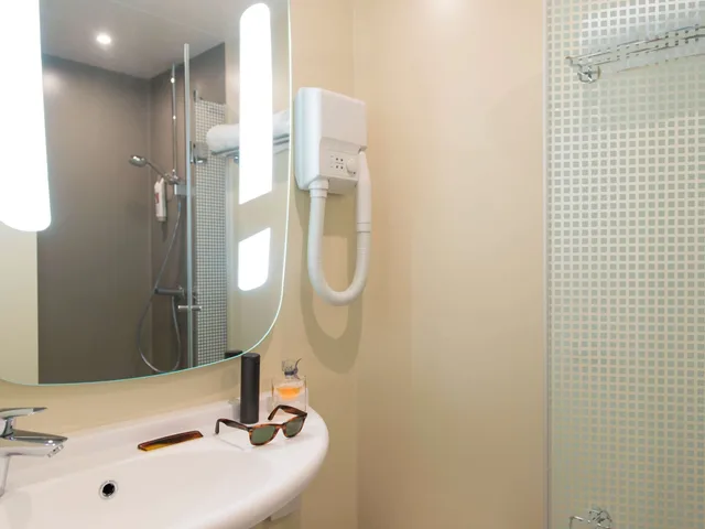 غرفة قياسية بسريرين منفصلين، ibis Wavre Brussels East 4/6