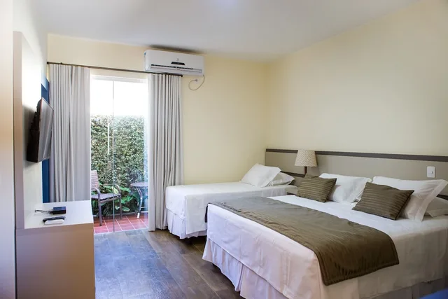 غرفة سوبيريور بثلاثة أسرّة، Villa Magnolia Pousada 1/4