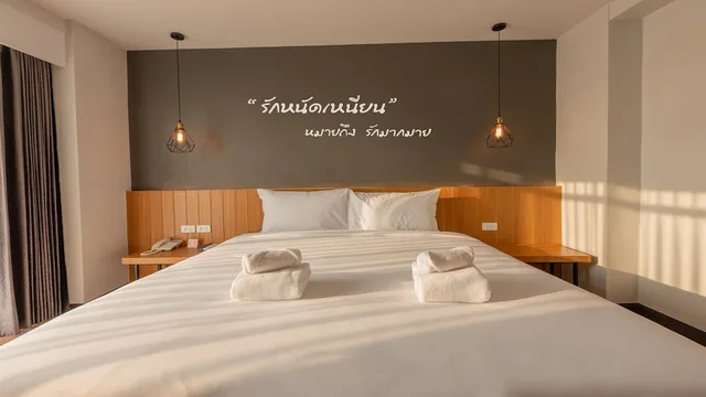 غرفة بريميير فاخرة بسرير مزدوج، B2 Surat Thani Premier Hotel 1/4