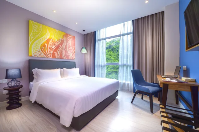 غرفة سوبيريور بسرير كينج، Mercure Kota Kinabalu City Centre 1/6