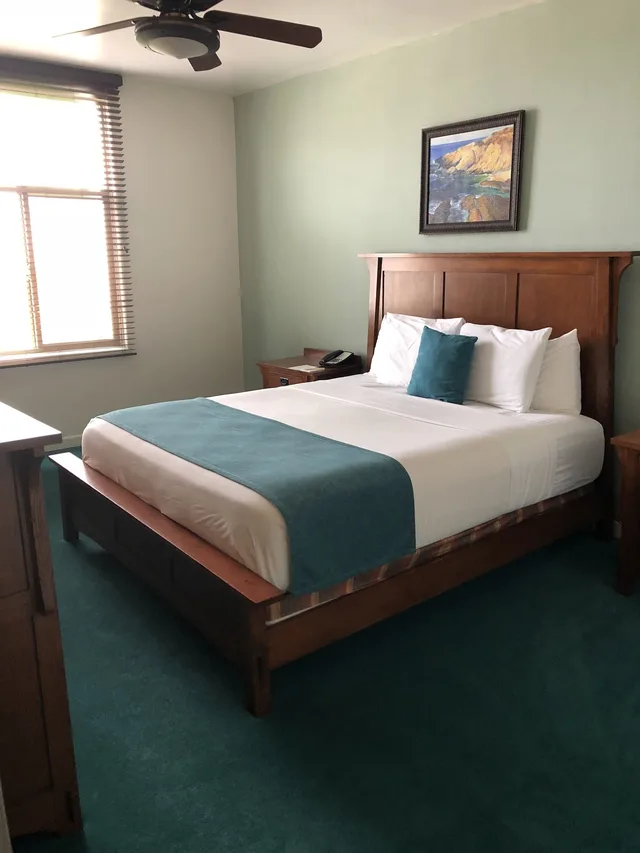غرفة قياسية بسرير كينج، Hotel Carmel Santa Monica Hotel 1/5