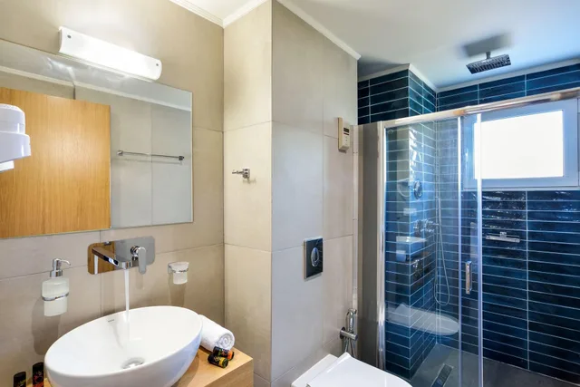 غرفة كلاسيكية، Elia Kalamaki 2/2