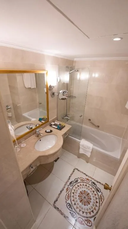 Baron, Suite, Double Bed, Palace View، Baron Hotel Cairo 9/9