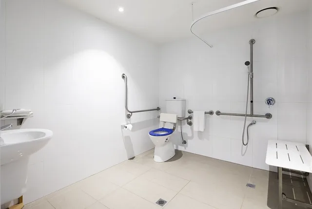 2 Bedrooms, Apartment, Accessible, RNR Serviced Apartments North Melbourne 3/3