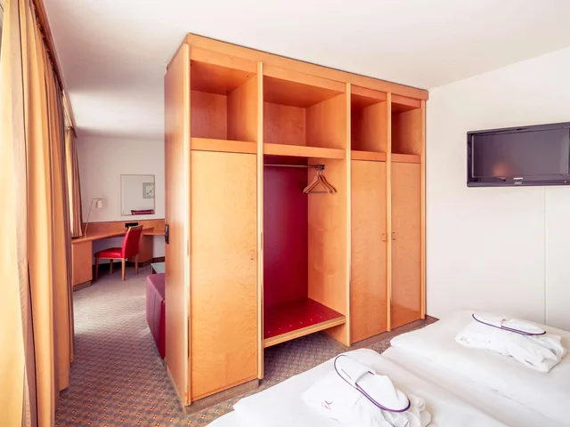 Suite, King Bed, Mercure Hotel Koeln City Friesenstrasse 2/4