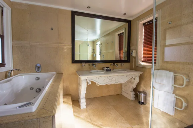 جناح تنفيذي، Coronet Ridge Resort 1/1