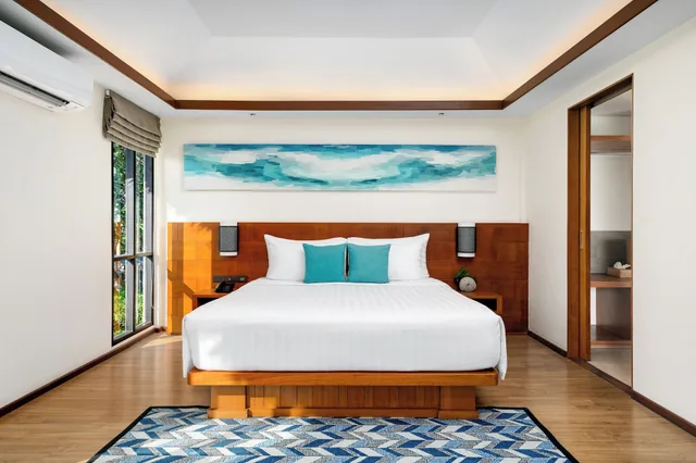 Junior Suite, Double Bed, Beach Front، SAii Phi Phi Island Village 1/4