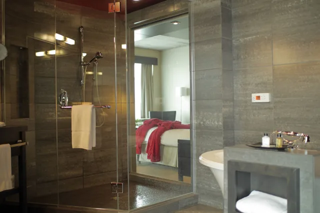 جناح رئاسي بسرير كينج، Grand Times Hotel 3/3