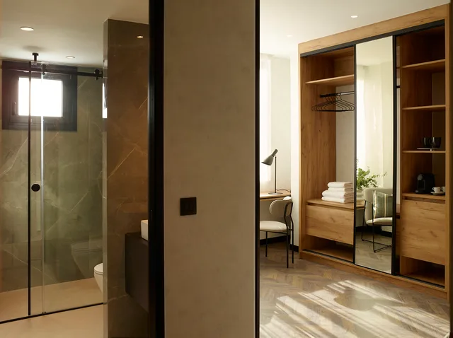 غرفة كومفورت بسرير مزدوج أو سريرين منفصلين، The Port Square Hotel 7/7