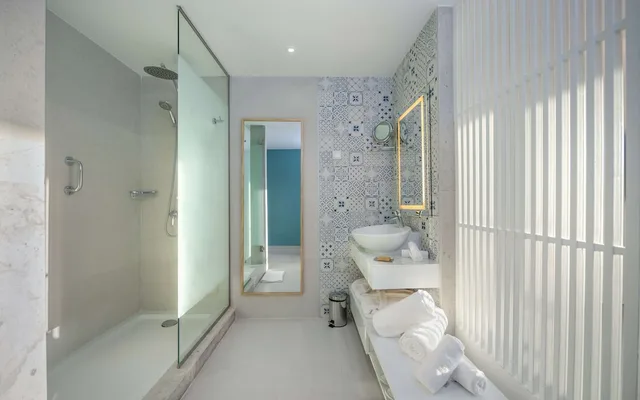 غرفة بسرير كينج بإطلالة على الحديقة، Hilton Skanes Monastir Beach Resort 6/14