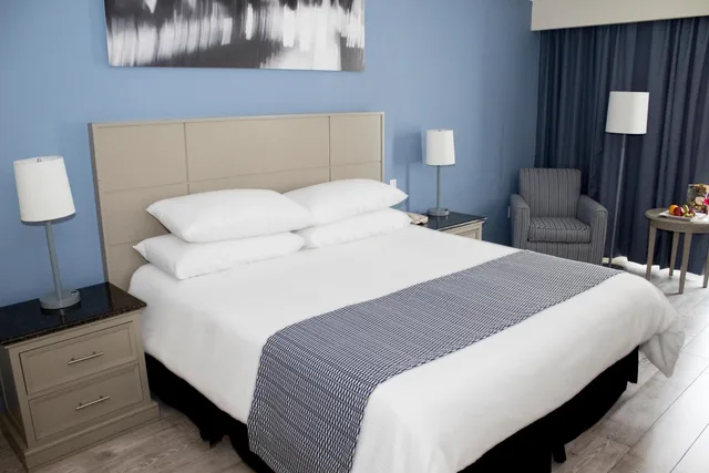 غرفة بسرير كينج، Krystal Urban Ciudad Juarez 6/8