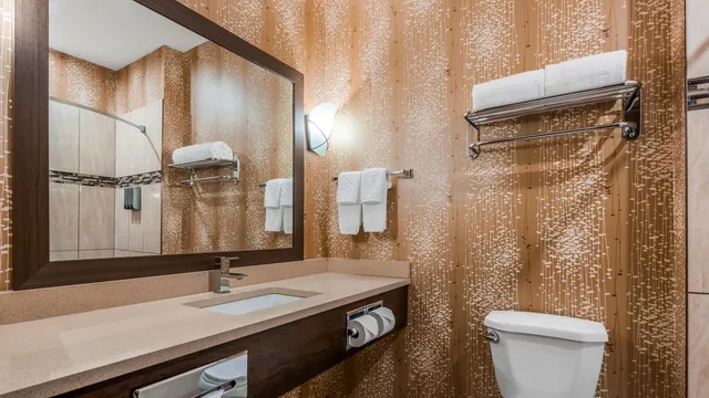 غرفة بسريرين كوين، Best Western Plus Kindersley Hotel 7/10