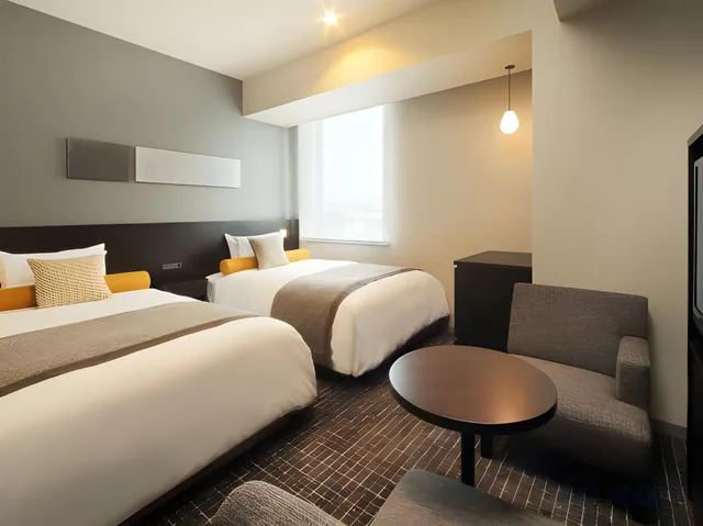 Renovated, Twin Beds, Sendai Washington Hotel 2/2