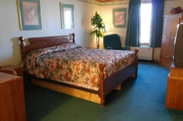 غرفة بسرير كينج، State Line Inn 3/4